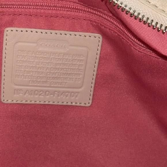 Coach Zoe Cream Leather Hobo Bag w/ Pink Interior - Picture 4 of 5